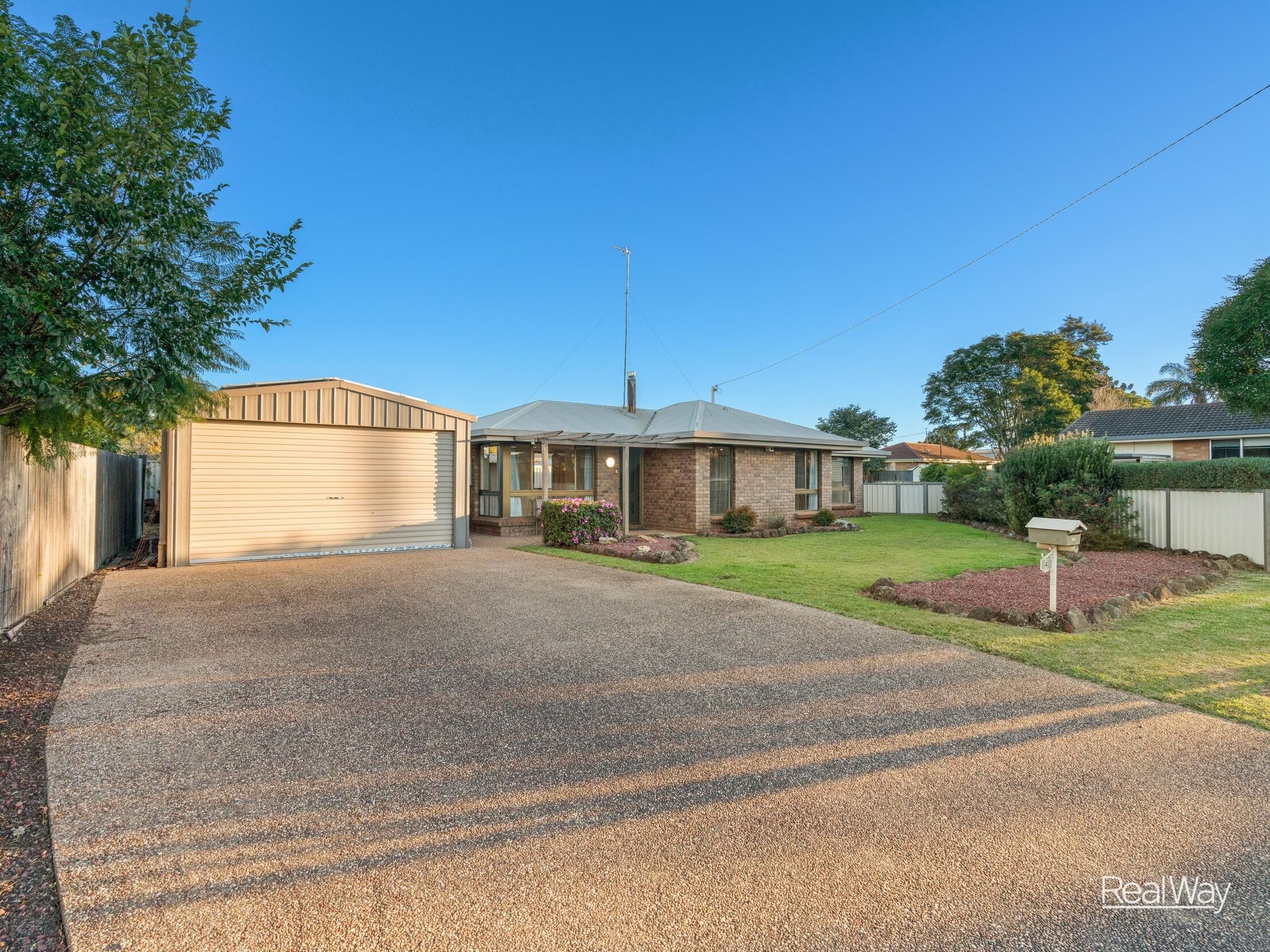 4 Janet Court, Wilsonton QLD 4350, Wilsonton - Image 1
