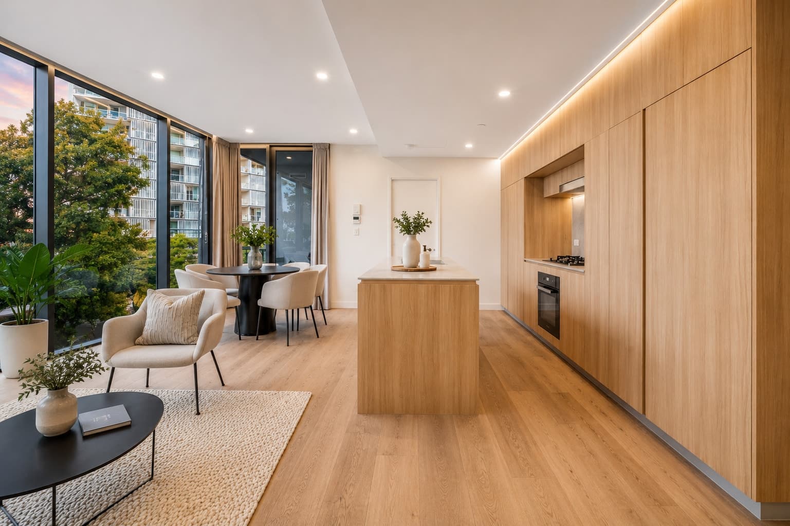 404/66 Lambert Street, Kangaroo Point QLD 4169, Kangaroo Point - Thumbnail 2