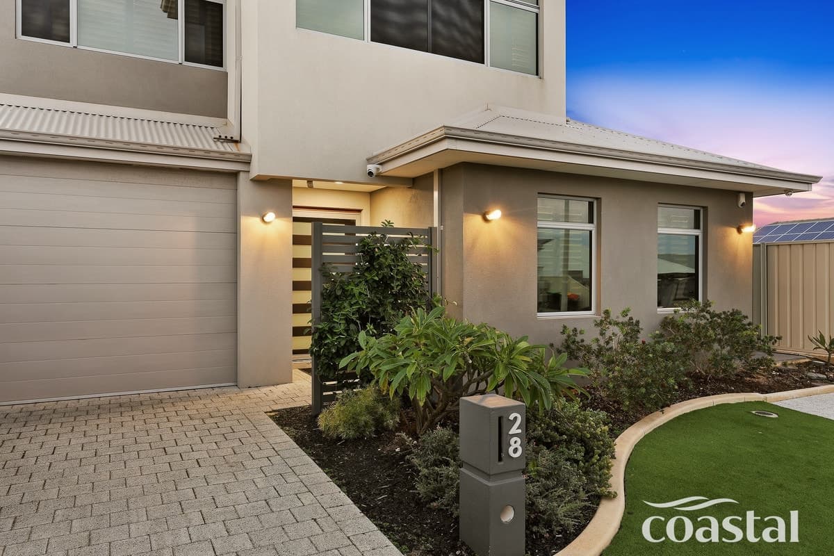 28 Yamarna Road, Golden Bay WA 6174, Golden Bay - Thumbnail 3
