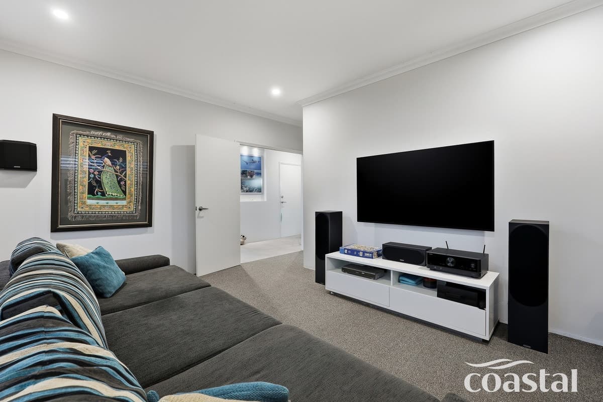 28 Yamarna Road, Golden Bay WA 6174, Golden Bay - Thumbnail 5