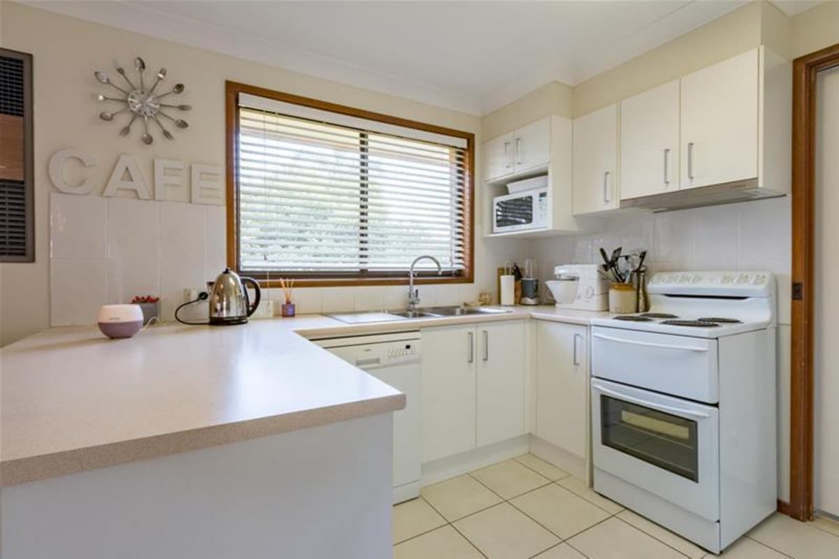 15 Beh Close, SINGLETON NSW 2330, Singleton - Thumbnail 2
