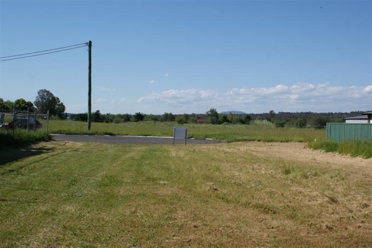 SINGLETON NSW 2330, Singleton - Thumbnail 2