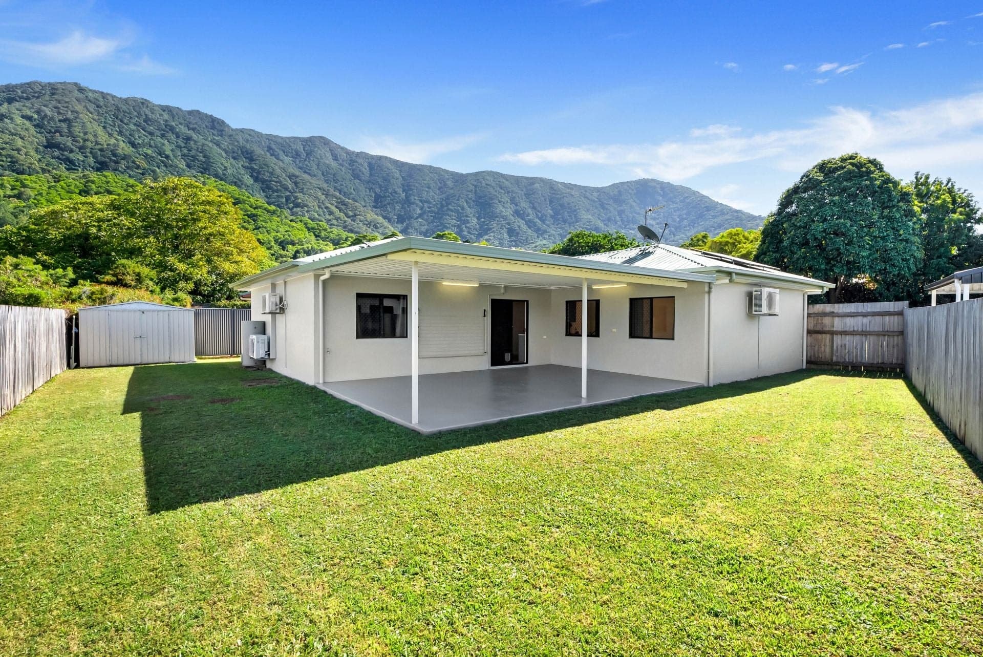 5 Acmena Close, Redlynch QLD, Redlynch - Thumbnail 2