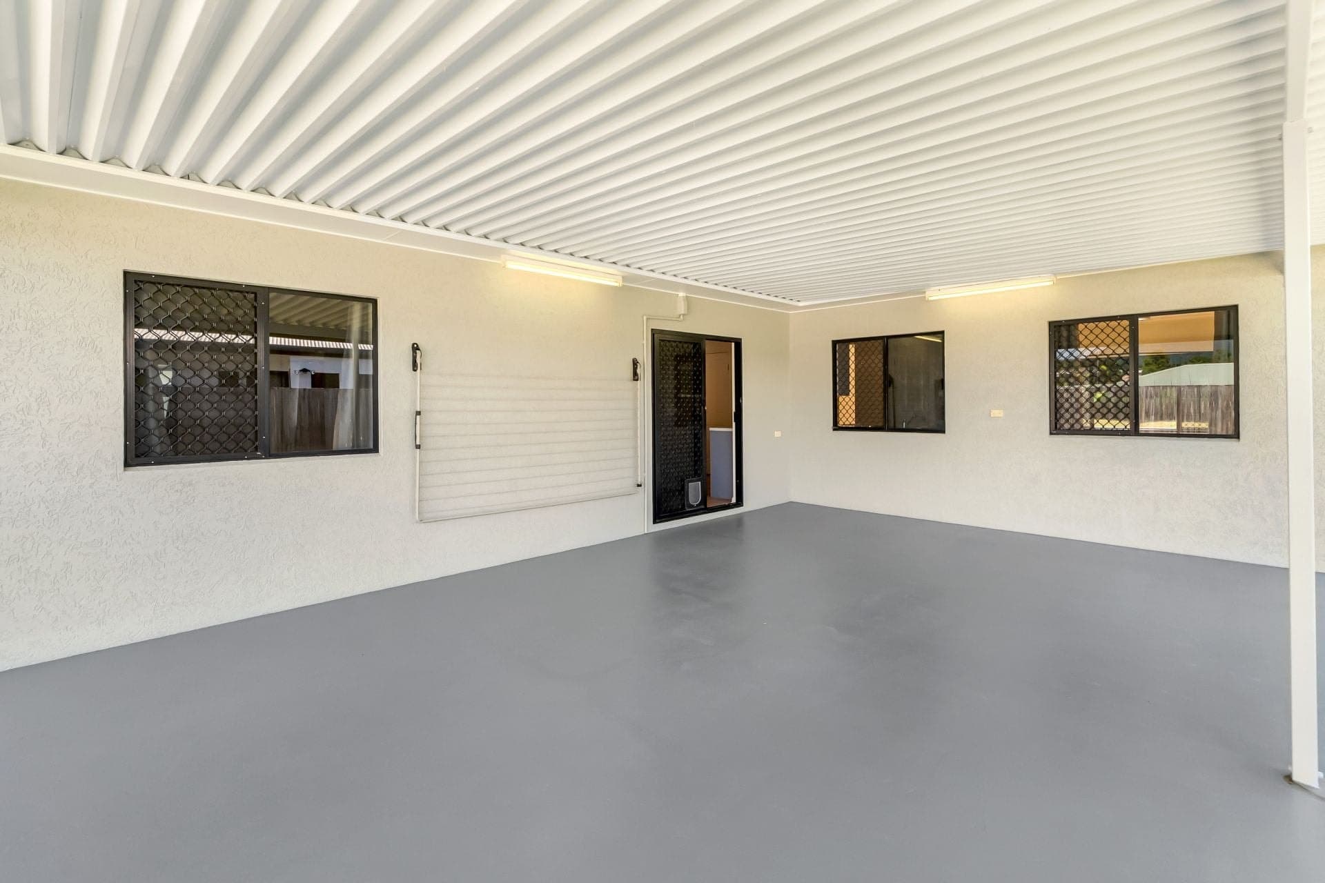 5 Acmena Close, Redlynch QLD, Redlynch - Thumbnail 4