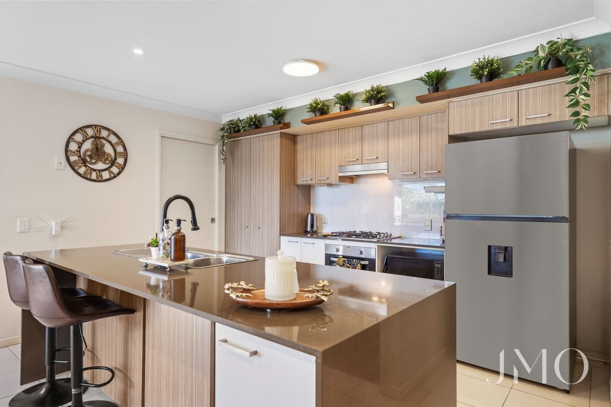 116 Brookside Circuit, Ormeau, Ormeau - Thumbnail 2