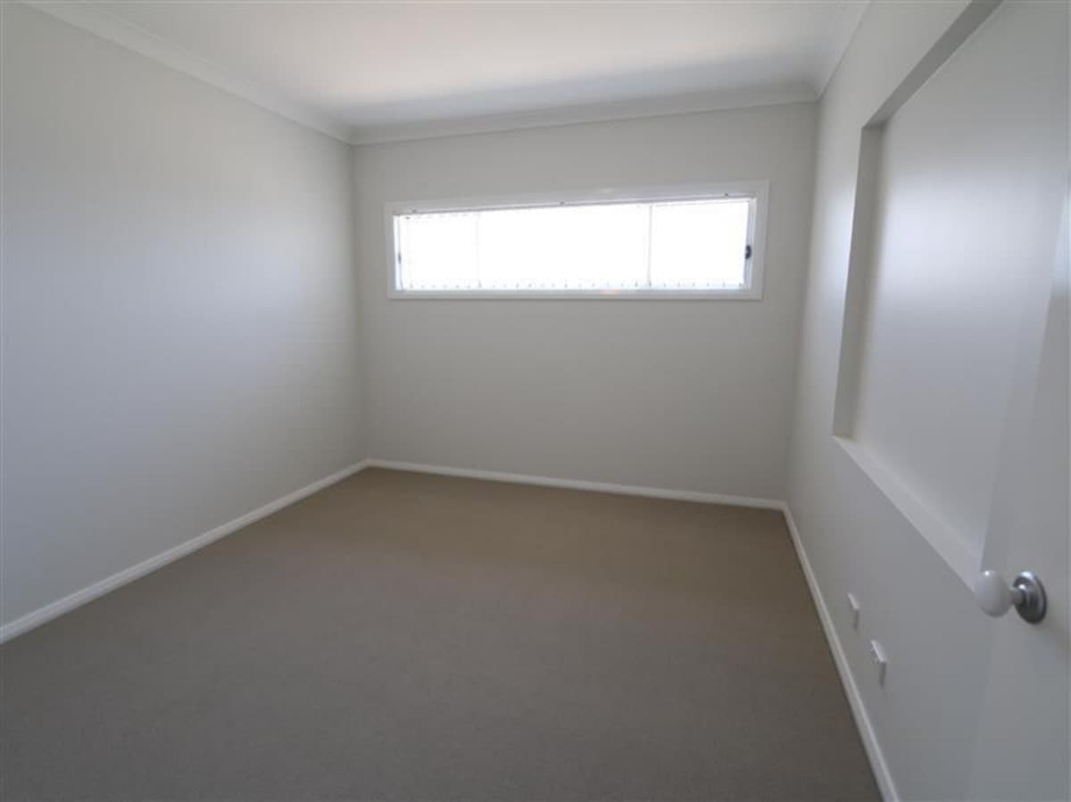 17 Dimmock Street, SINGLETON NSW 2330, Singleton - Thumbnail 5