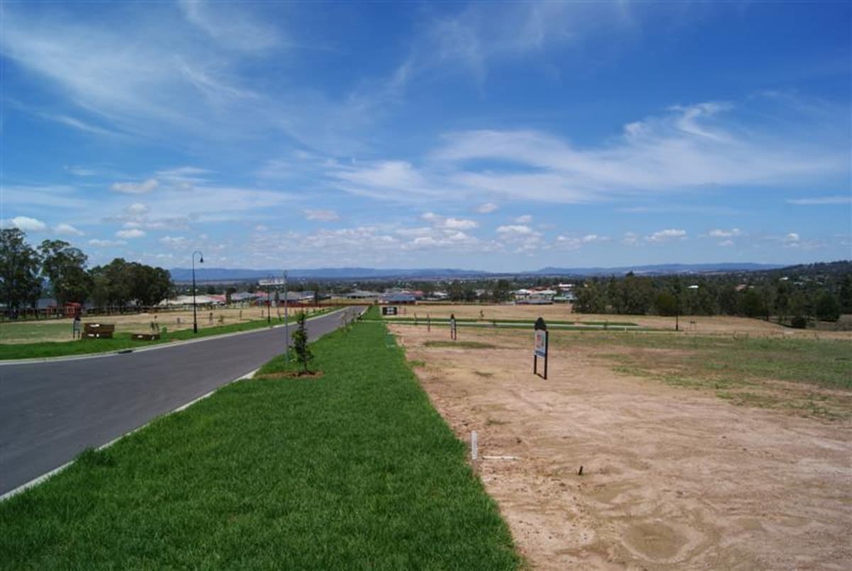 17 Dimmock Street, SINGLETON NSW 2330, Singleton - Thumbnail 8