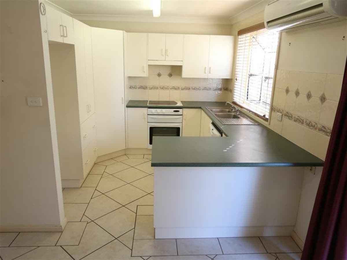 4 / 9 D\'Arbon Avenue, SINGLETON NSW 2330, Singleton - Image 1