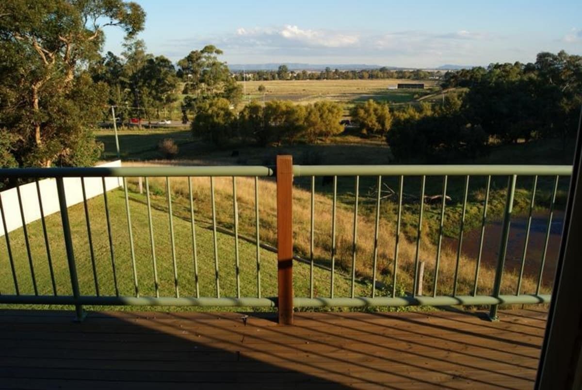 4 Roe Close, SINGLETON NSW 2330, Singleton - Thumbnail 2