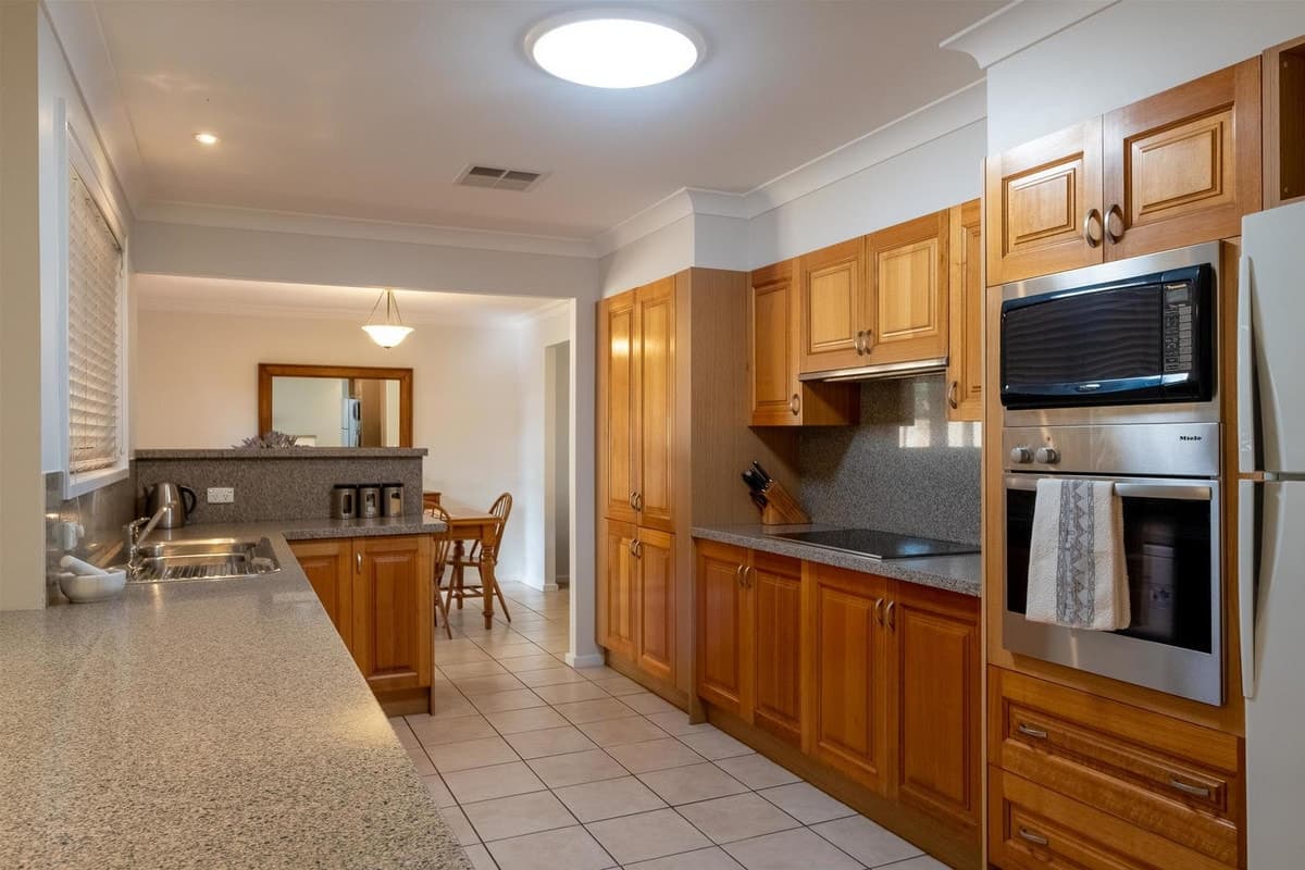 4 Riddles Road, SINGLETON NSW 2330, Singleton - Image 1