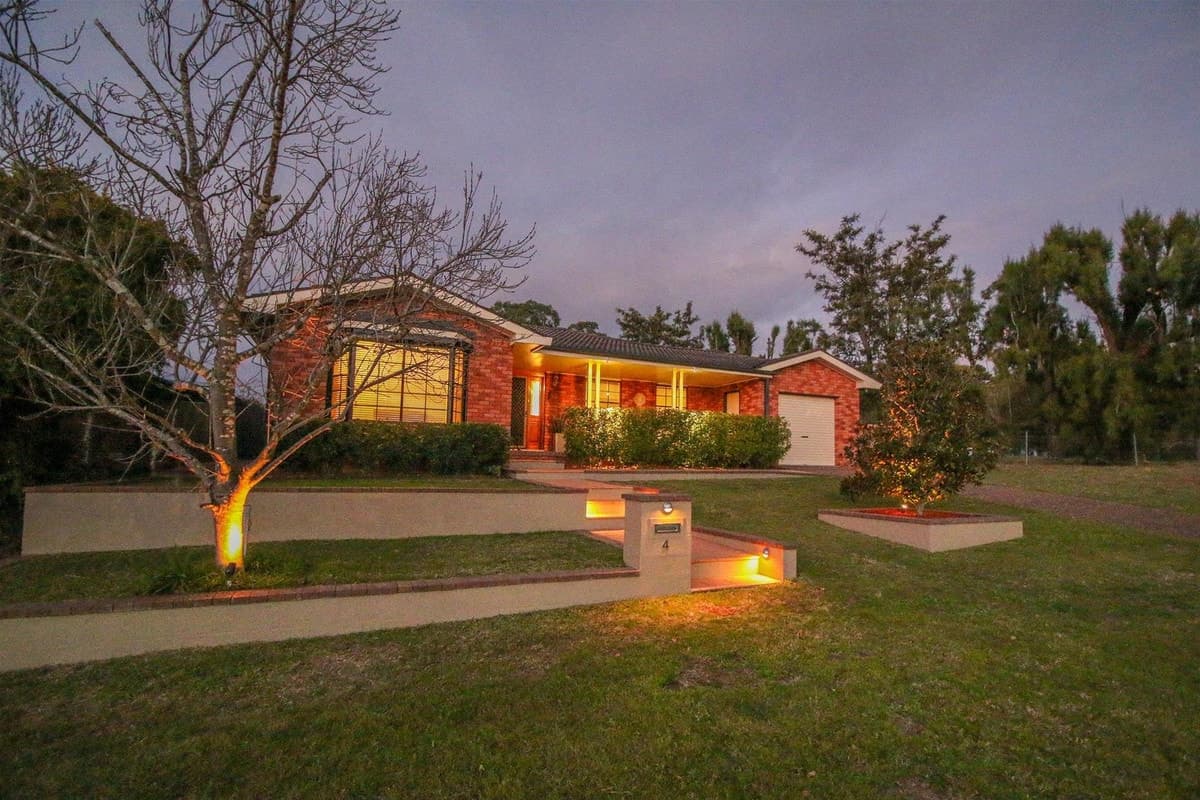 4 Riddles Road, SINGLETON NSW 2330, Singleton - Thumbnail 2