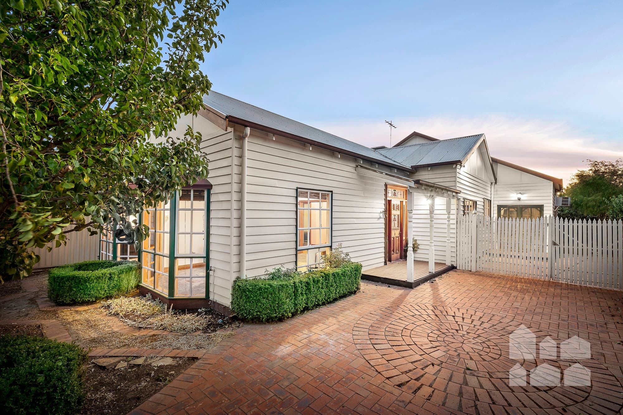8 Stafford Street, Footscray - Image 1