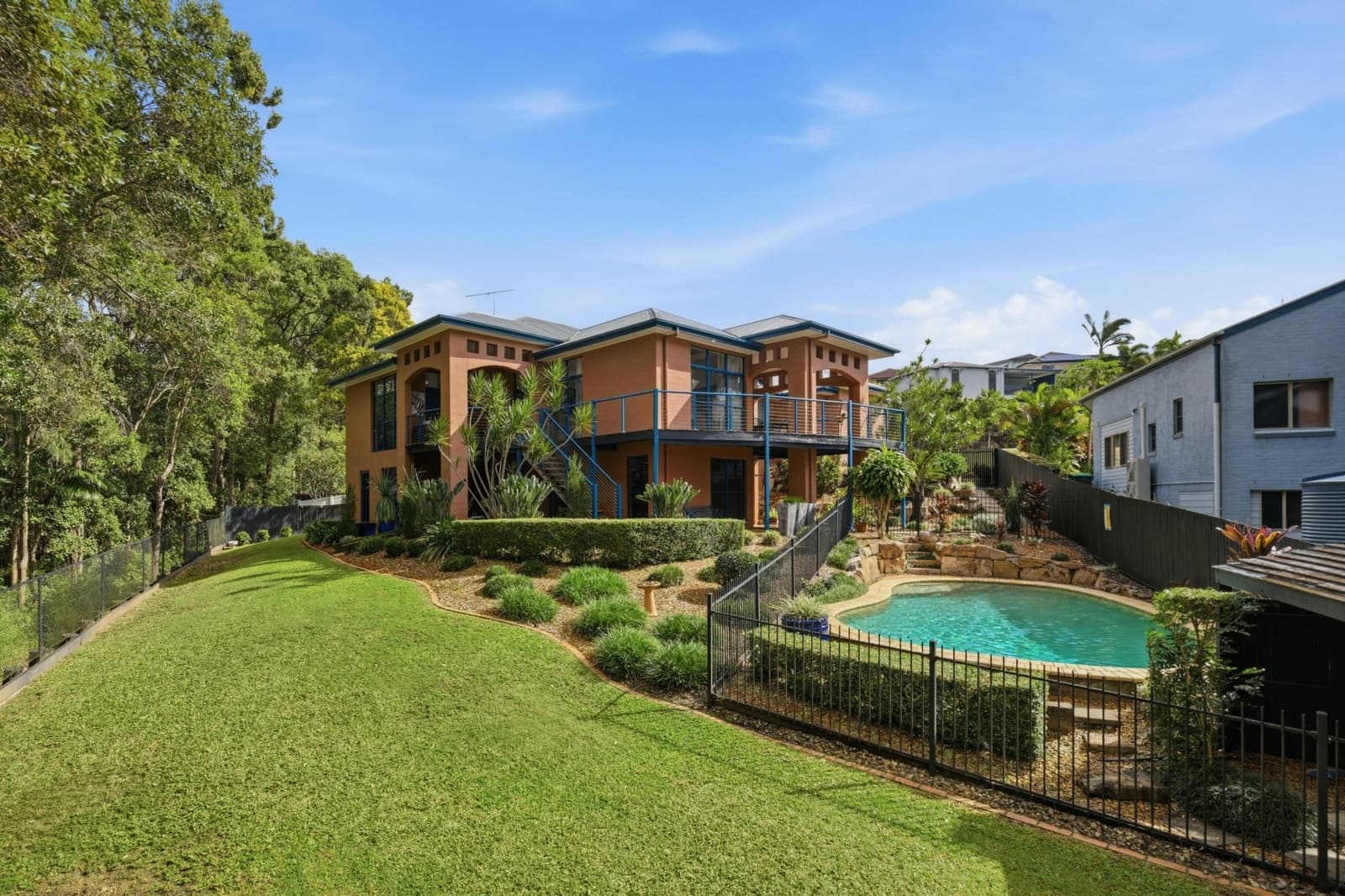39 Ironbark Place, BRIDGEMAN DOWNS, Bridgeman Downs - Thumbnail 3