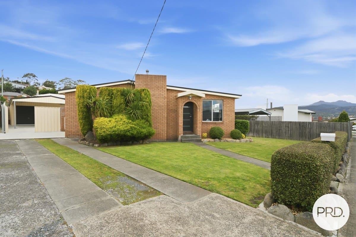 4 Murdoch Avenue, NEW NORFOLK TAS 7140, New Norfolk - Image 1