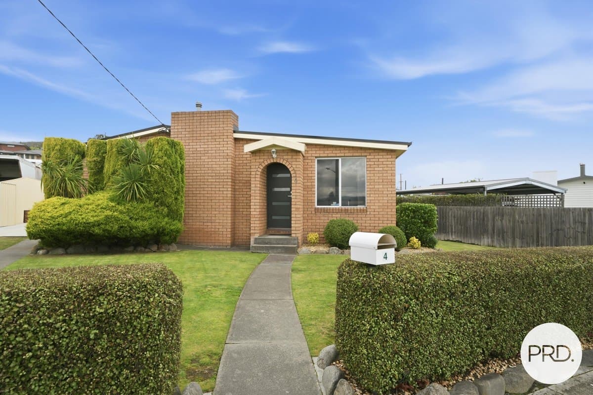 4 Murdoch Avenue, NEW NORFOLK TAS 7140, New Norfolk Property Image - Thumbnail 4