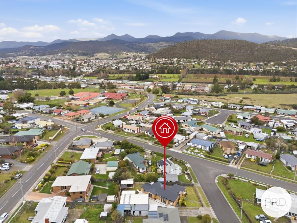 4 Murdoch Avenue, NEW NORFOLK TAS 7140, New Norfolk Property Image - Thumbnail 6
