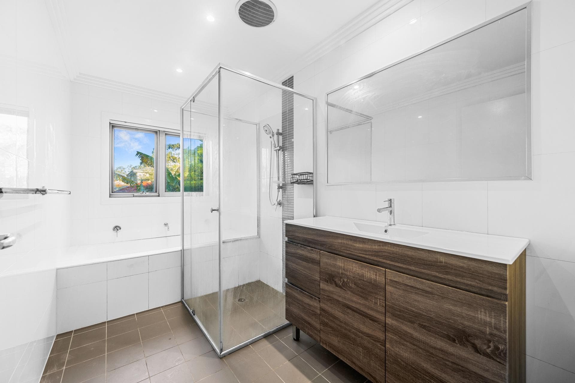2 Sanananda Road, HOLSWORTHY NSW 2173, Holsworthy - Thumbnail 8