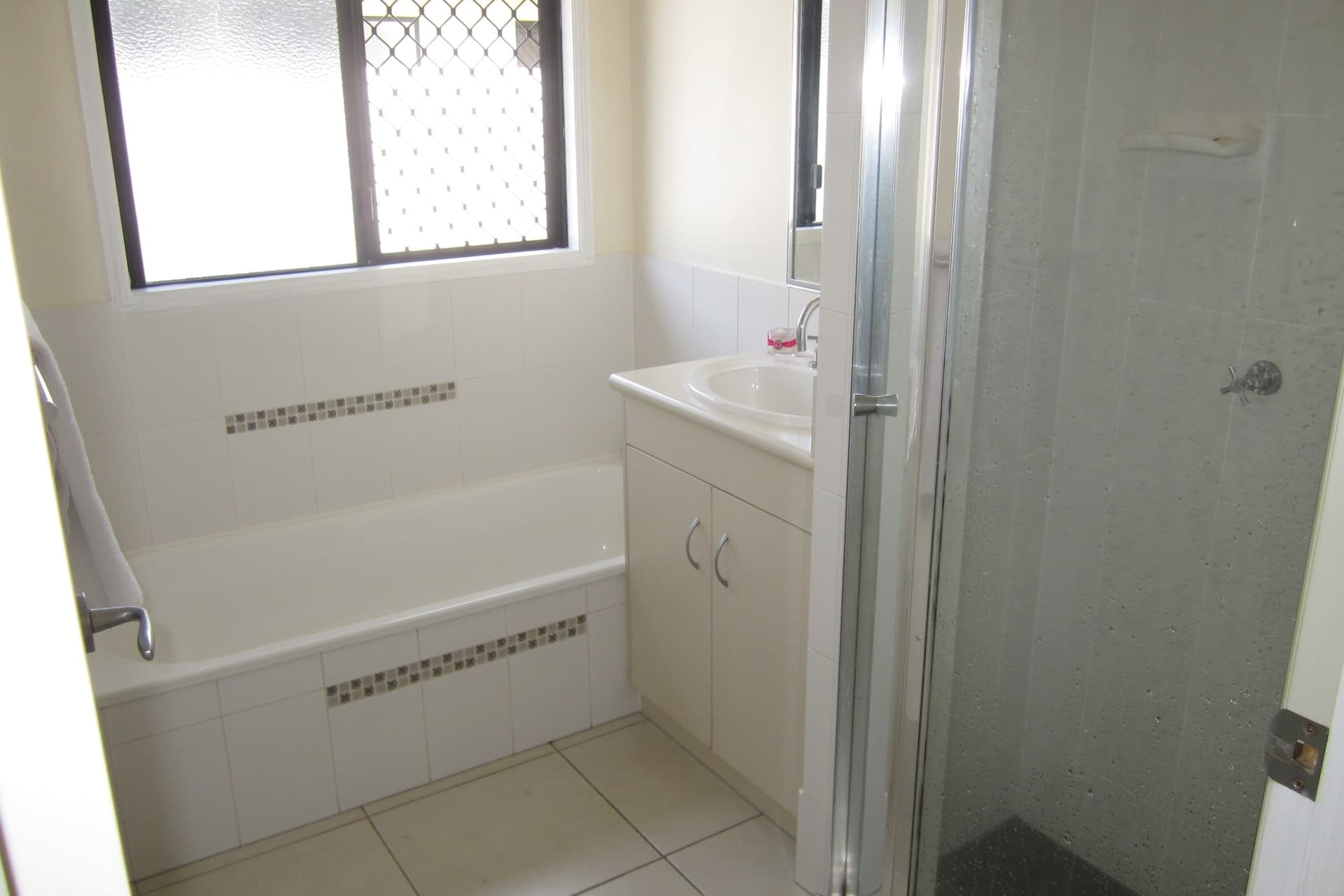 22 Heysen Close, Redlynch QLD 4870, Redlynch - Thumbnail 8
