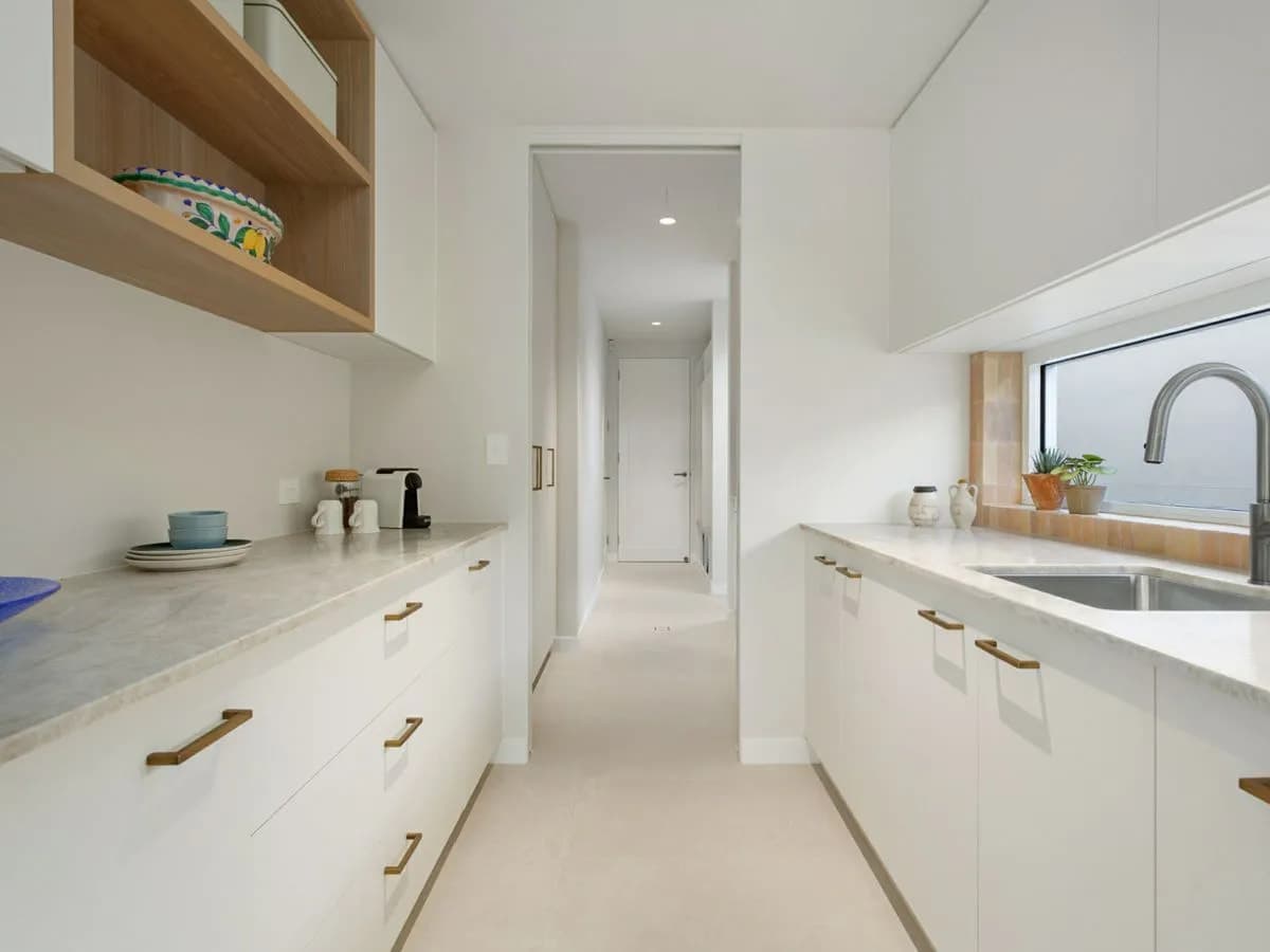 10A Inga Avenue, SURFERS PARADISE, Surfers Paradise - Thumbnail 8