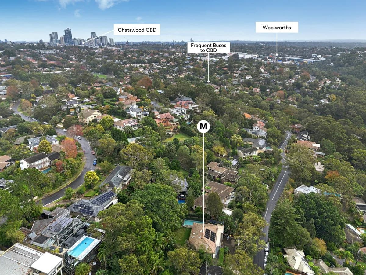 6 Rembrandt Drive, MIDDLE COVE, Middle Cove - Thumbnail 4