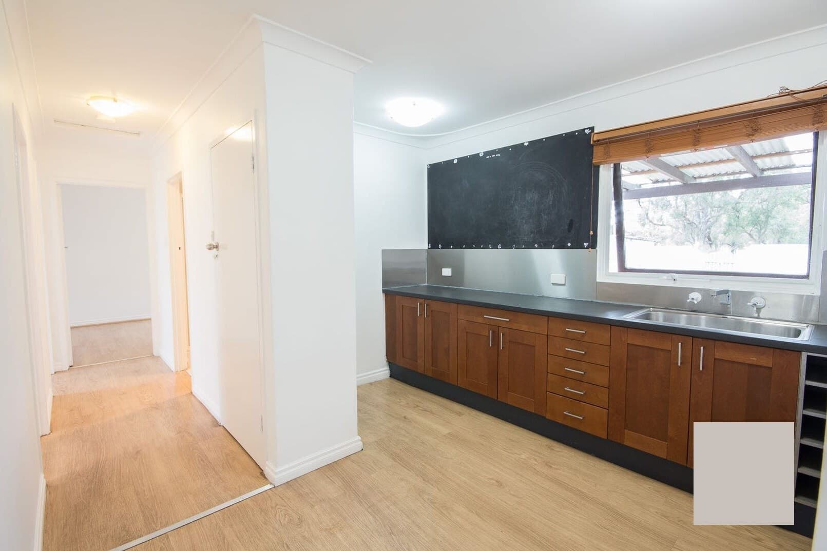 14 Pengilly Road, Orelia WA 6167, Orelia - Thumbnail 4