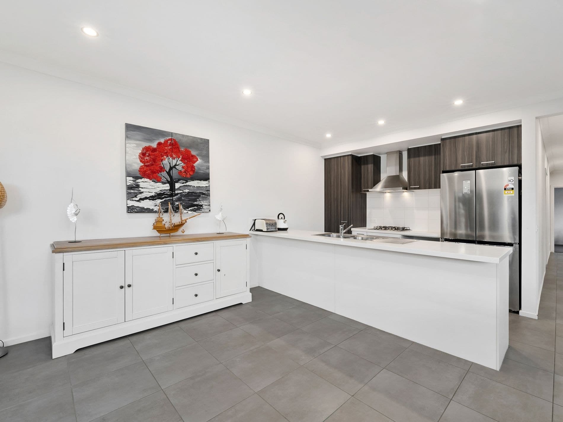 19 Nokota Lane, Clyde North, Clyde North - Thumbnail 6