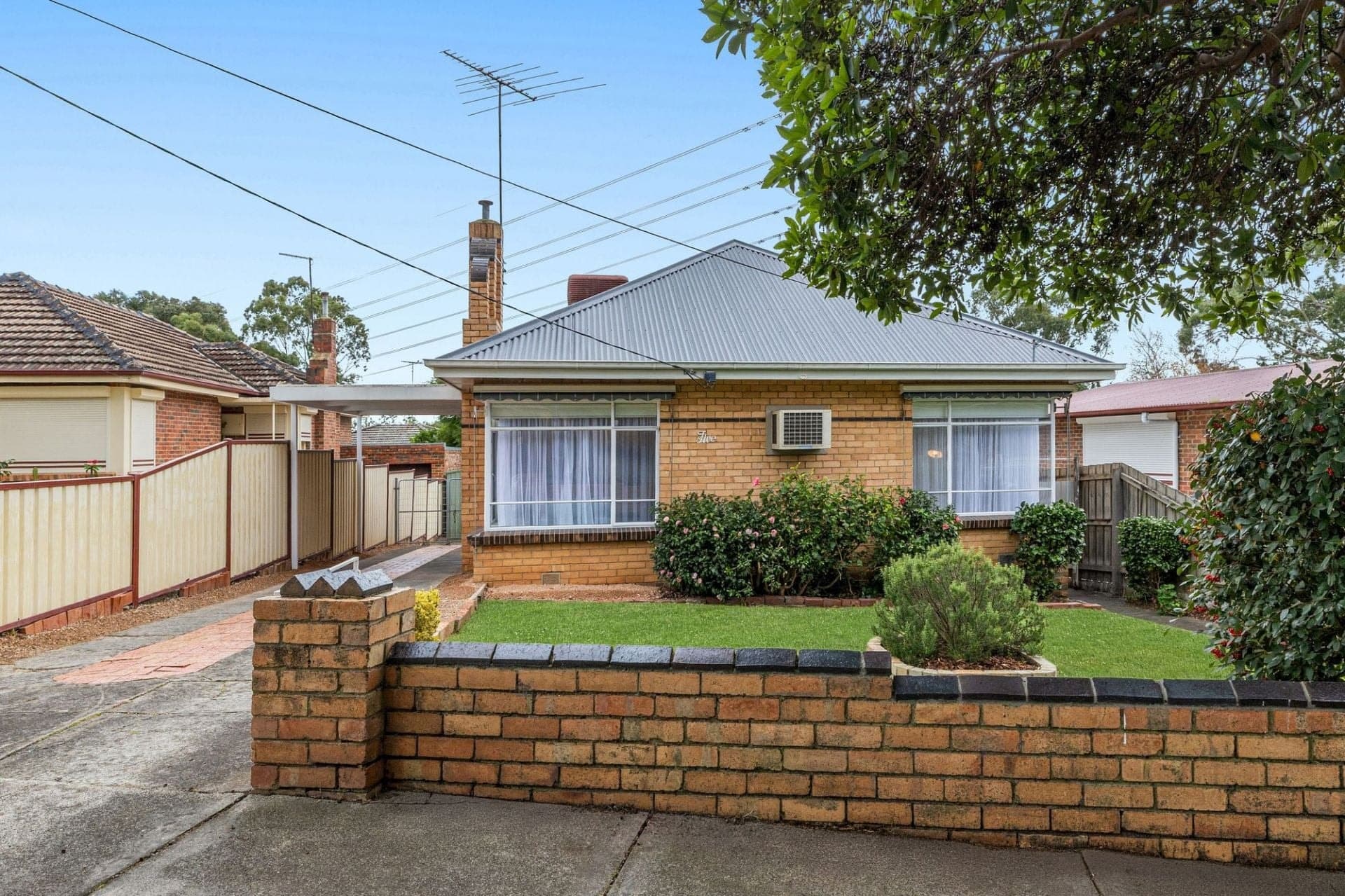 5 Glenvale Road, Reservoir, Reservoir - Thumbnail 2