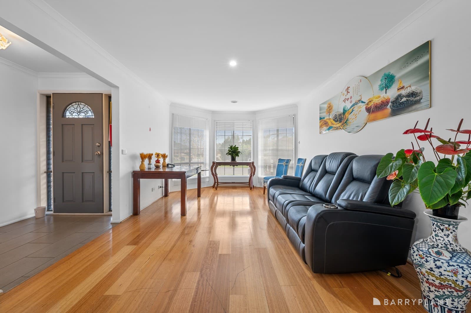60 Darlingsford Boulevarde, Melton, VIC 3337, Melton - Thumbnail 3