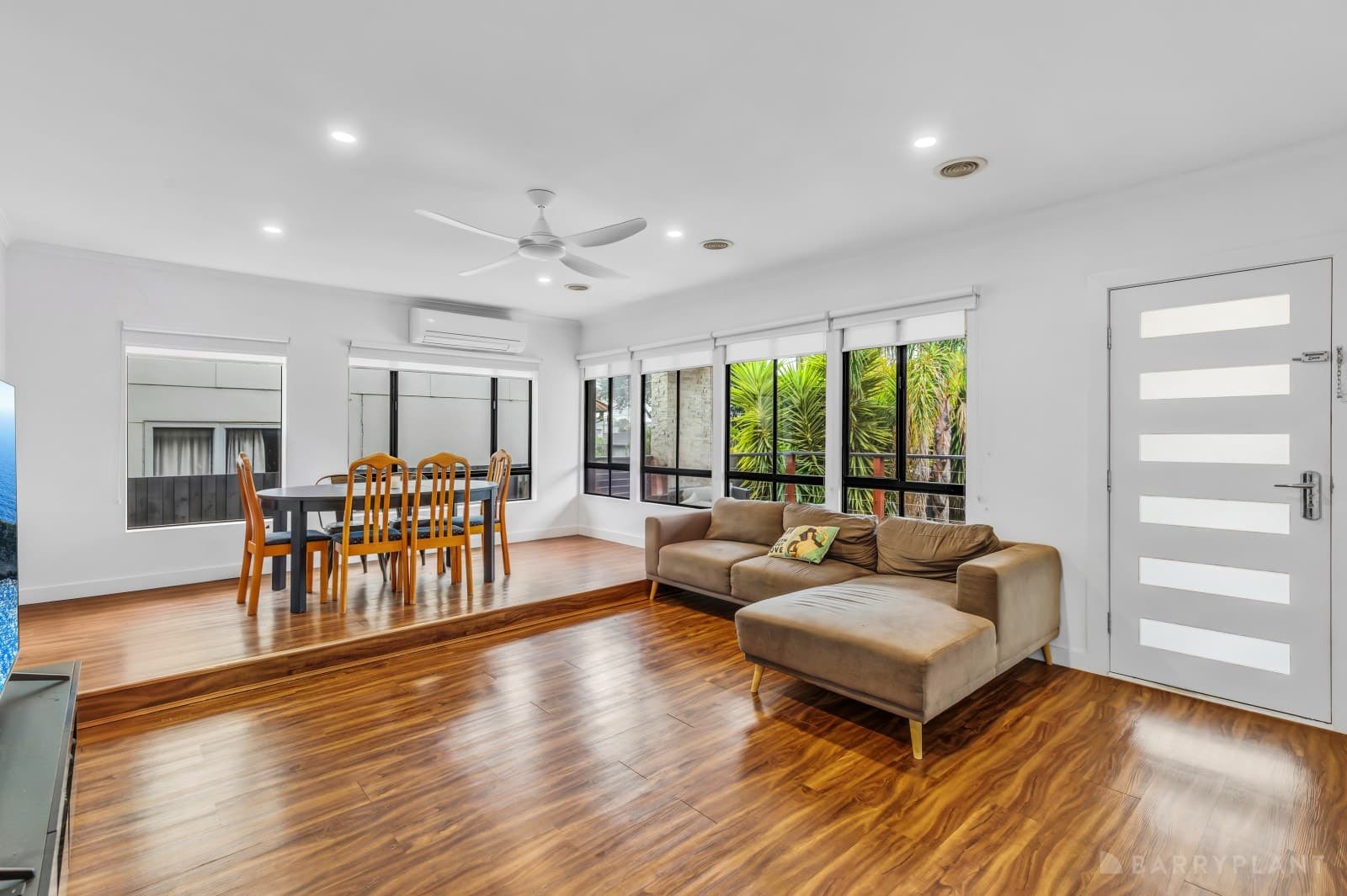 13 Waratah Street, Doveton, VIC 3177, Doveton - Thumbnail 2