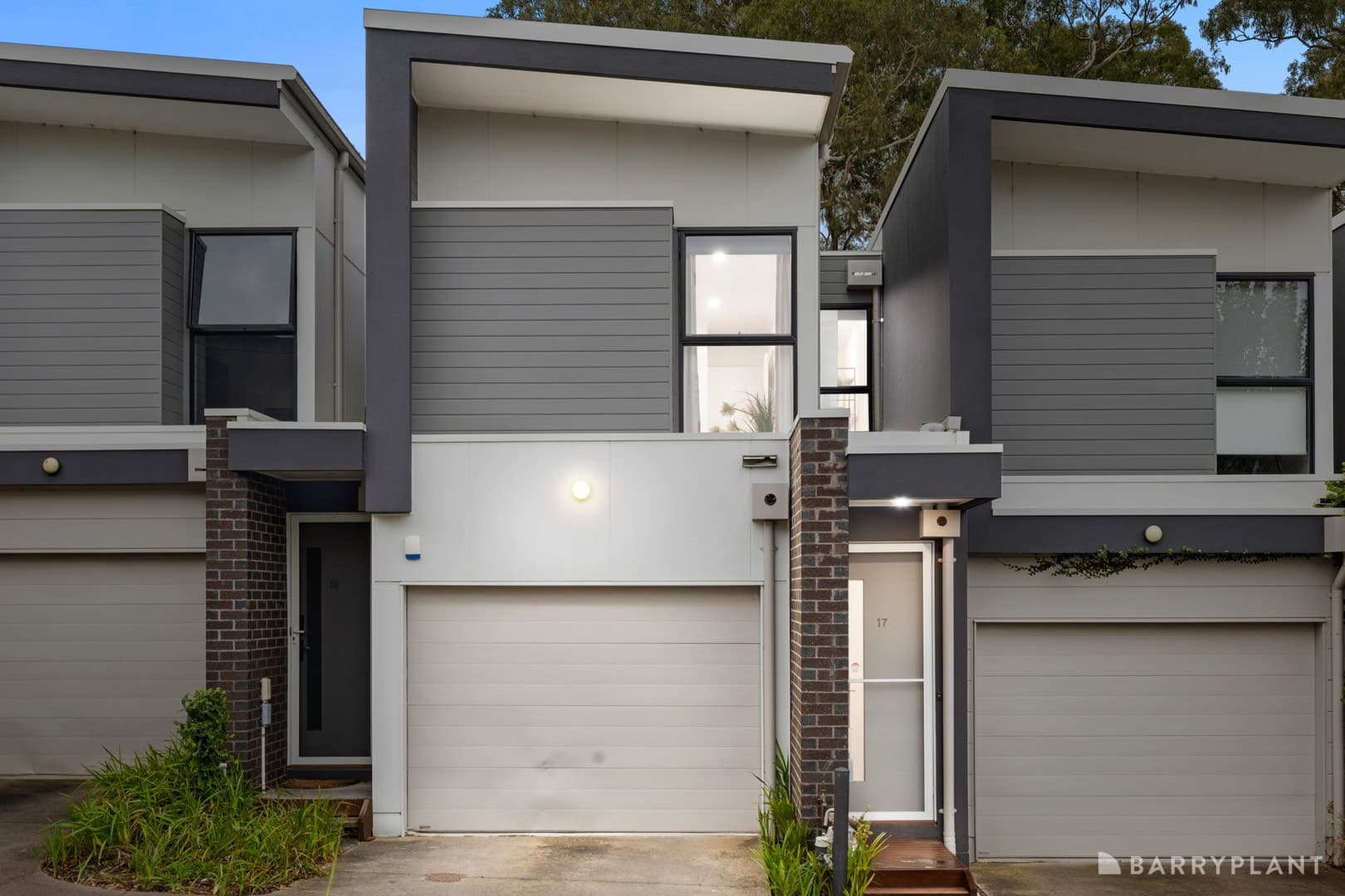 17 Zephyr Close, Ringwood, VIC 3134, Ringwood - Thumbnail 2
