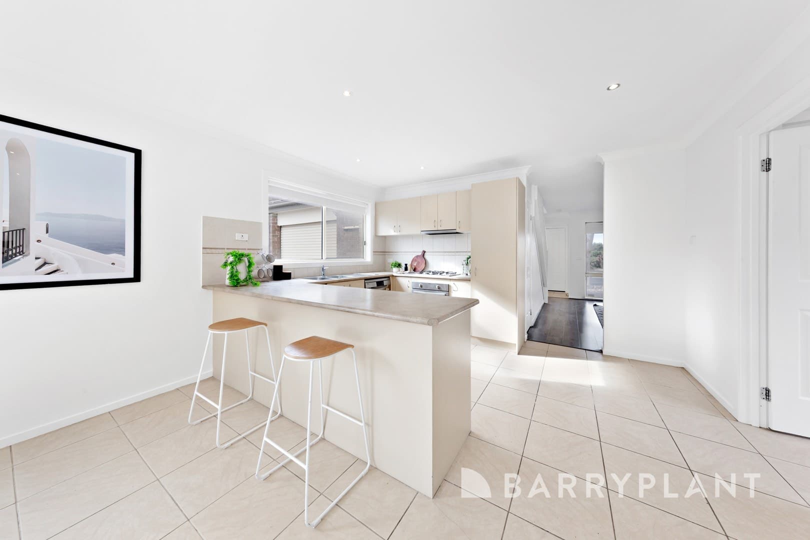 28 Lyons Avenue, Burnside Heights, VIC 3023, Burnside Heights - Thumbnail 4