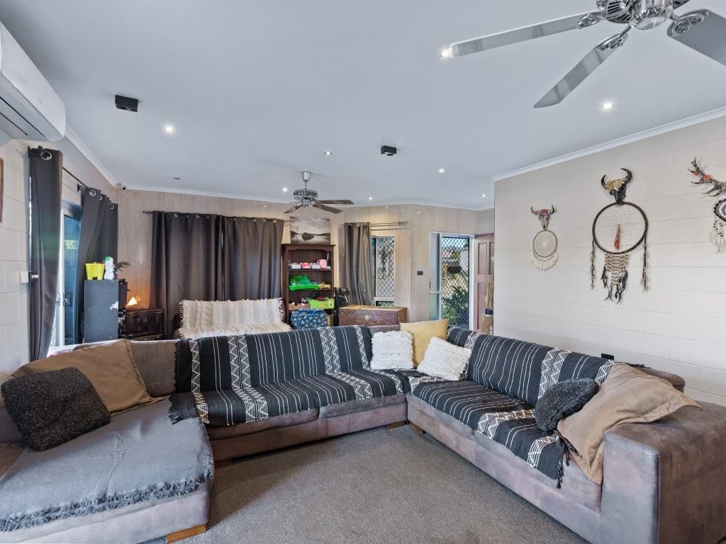13 Leeuwin Crescent, Bentley Park, QLD, 4869, Bentley Park - Thumbnail 7