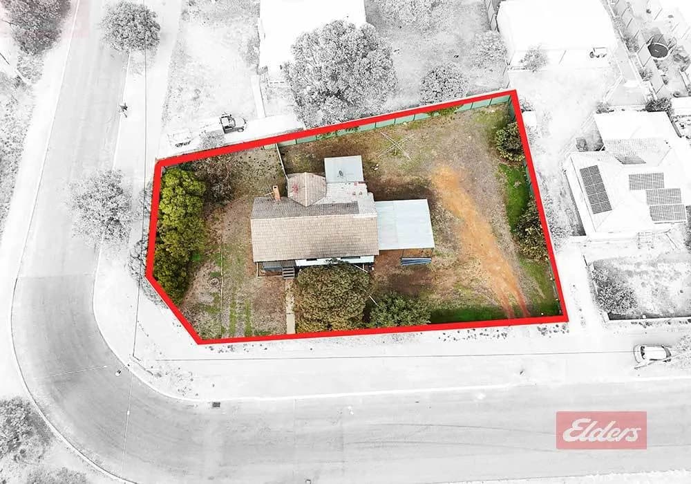 112 Bannister Road, Narrogin, WA, 6312, Narrogin - Thumbnail 2
