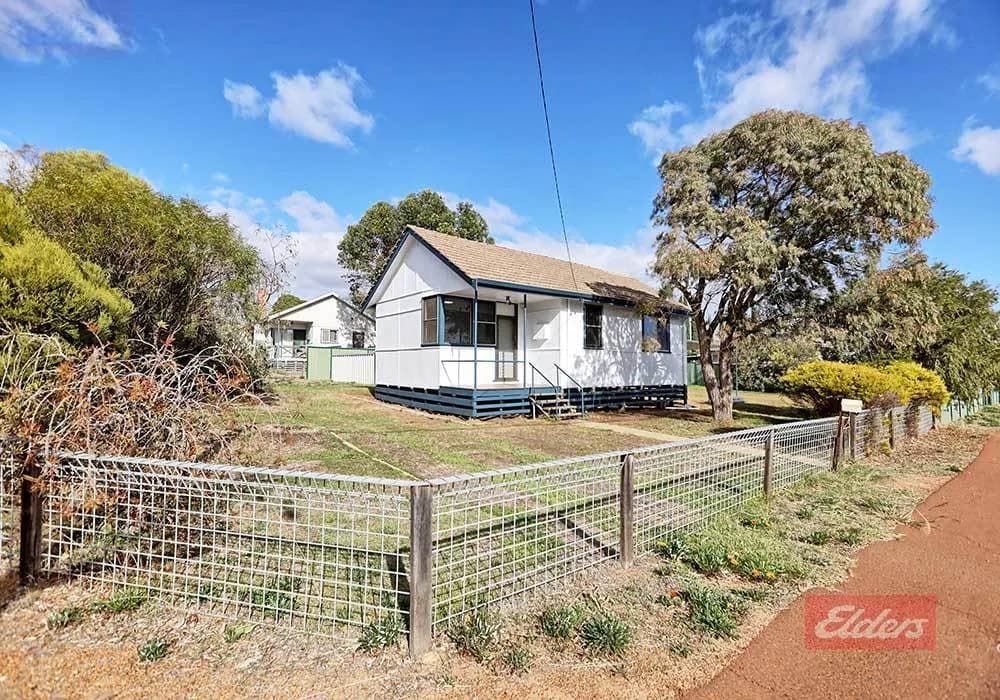 112 Bannister Road, Narrogin, WA, 6312, Narrogin - Thumbnail 4