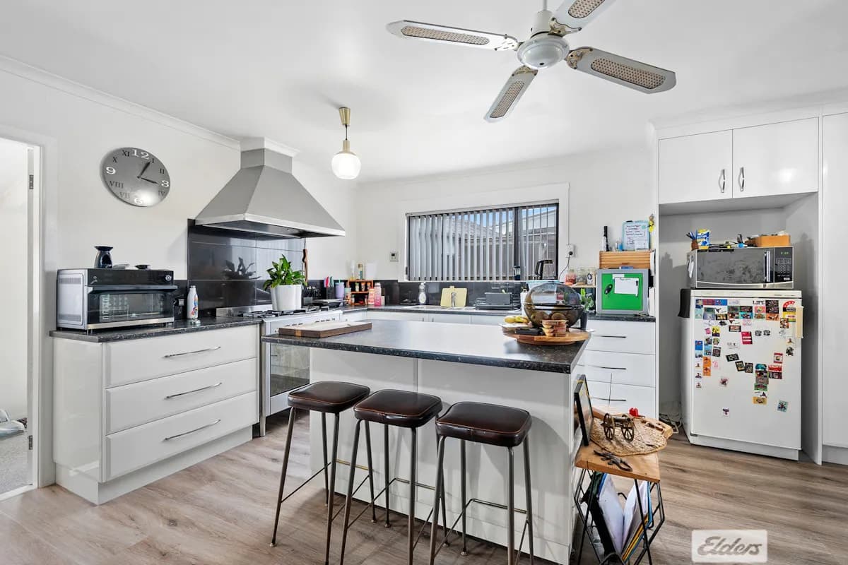 102-104 Old Surrey Road, Havenview, TAS, 7320, Havenview - Thumbnail 3