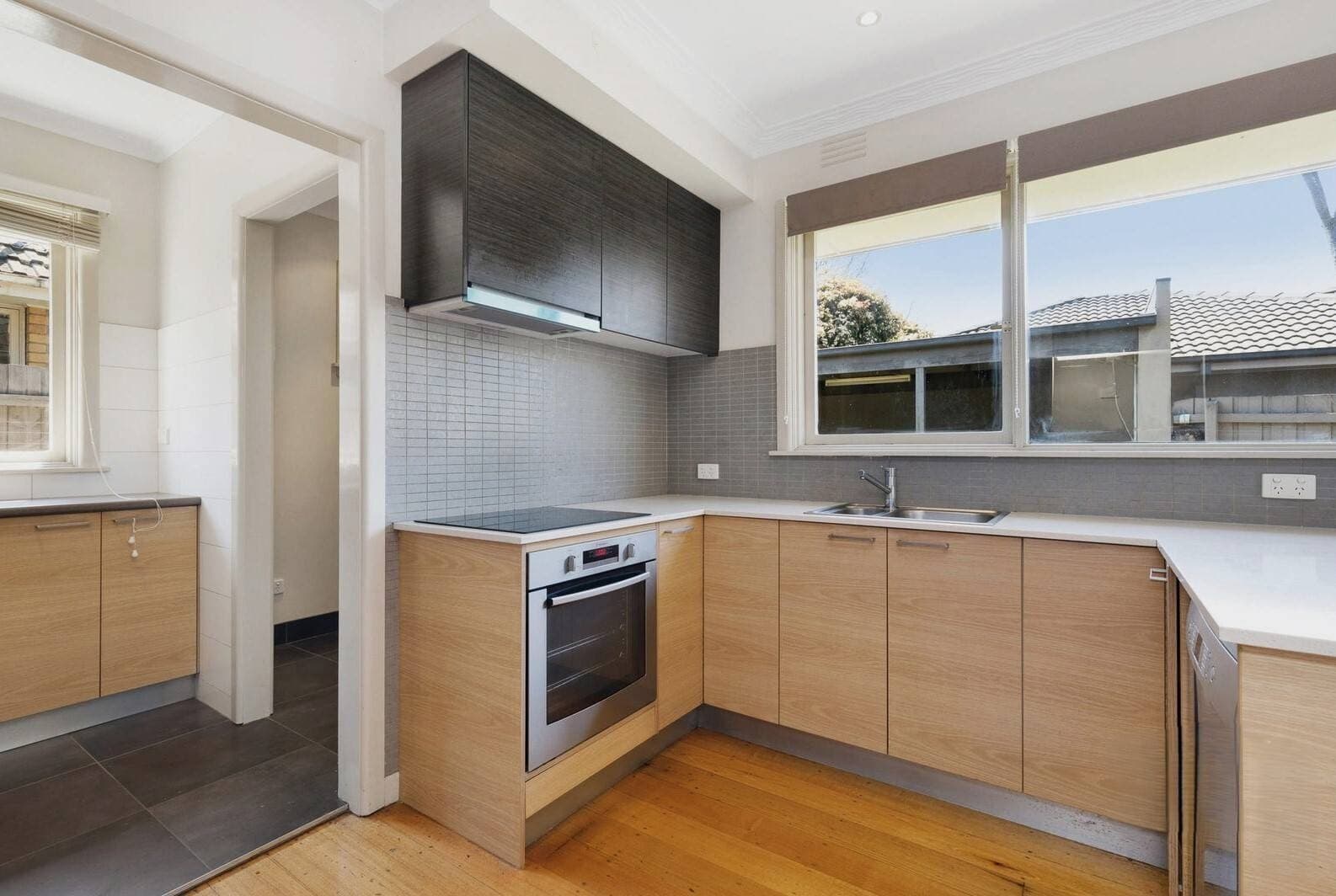 1/, 56 Glencairn Street, Mulgrave - Thumbnail 2