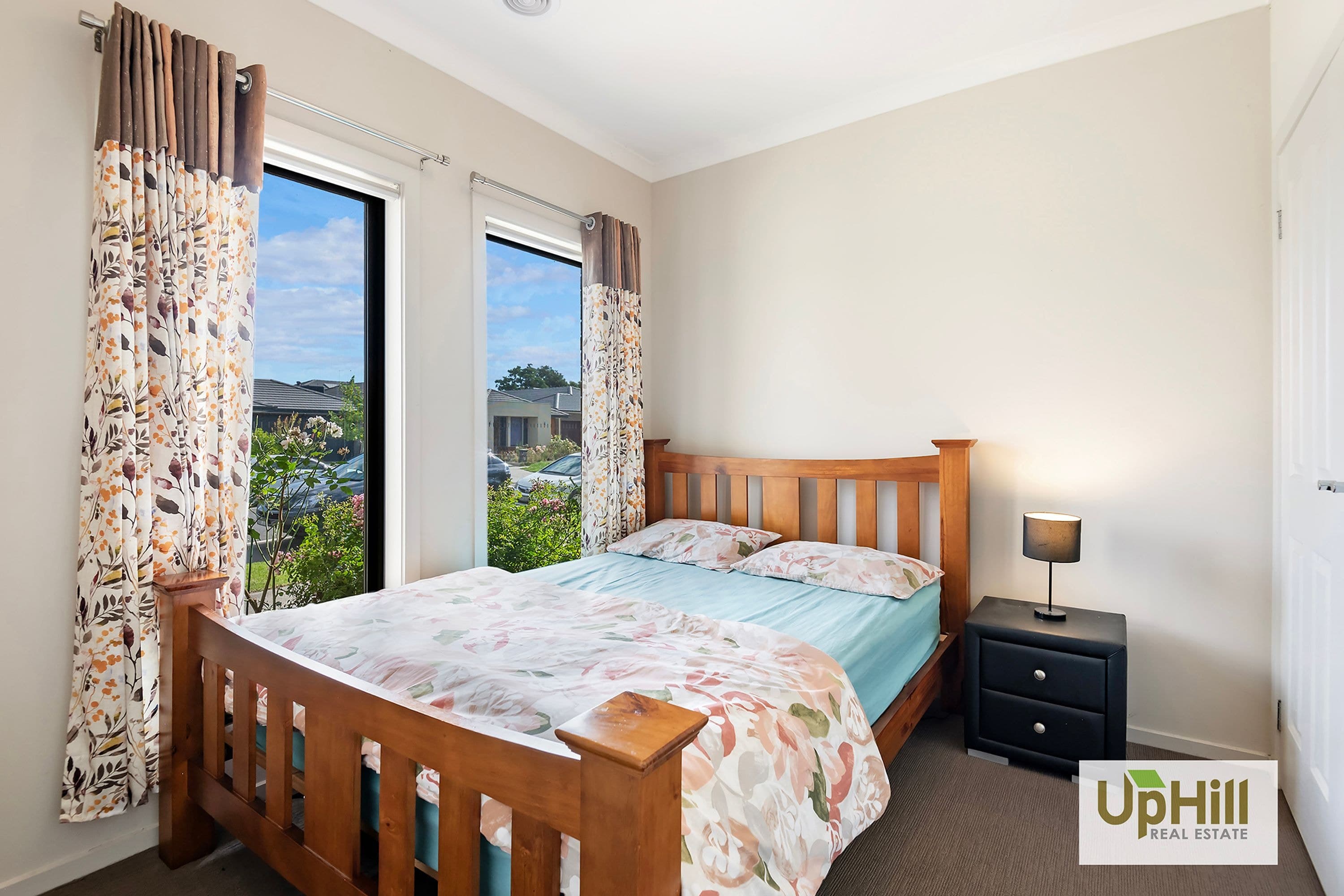 37 Fenway Blvd, Clyde North - Thumbnail 7