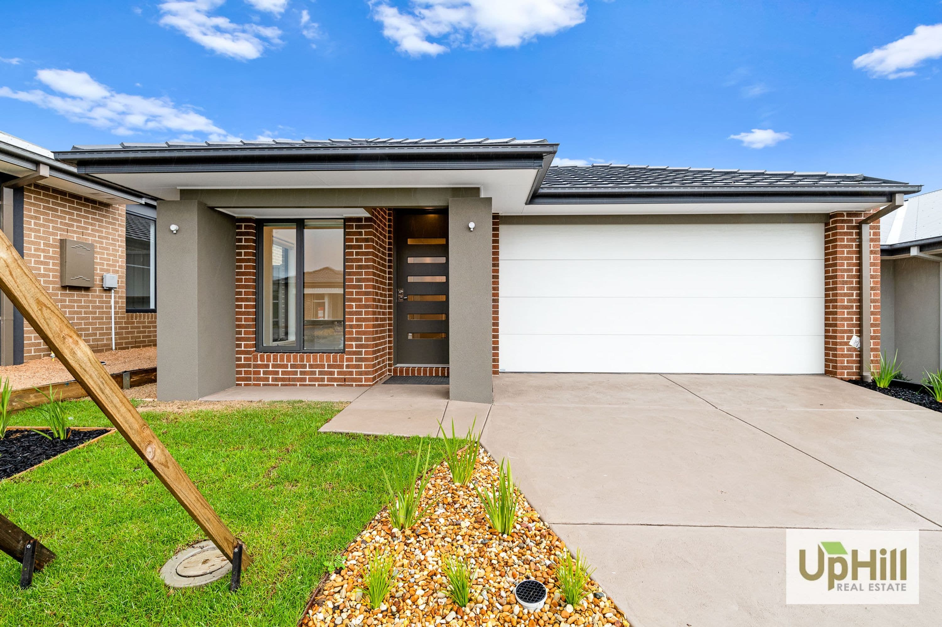 86 Yaralla Circuit, Clyde - Image 1