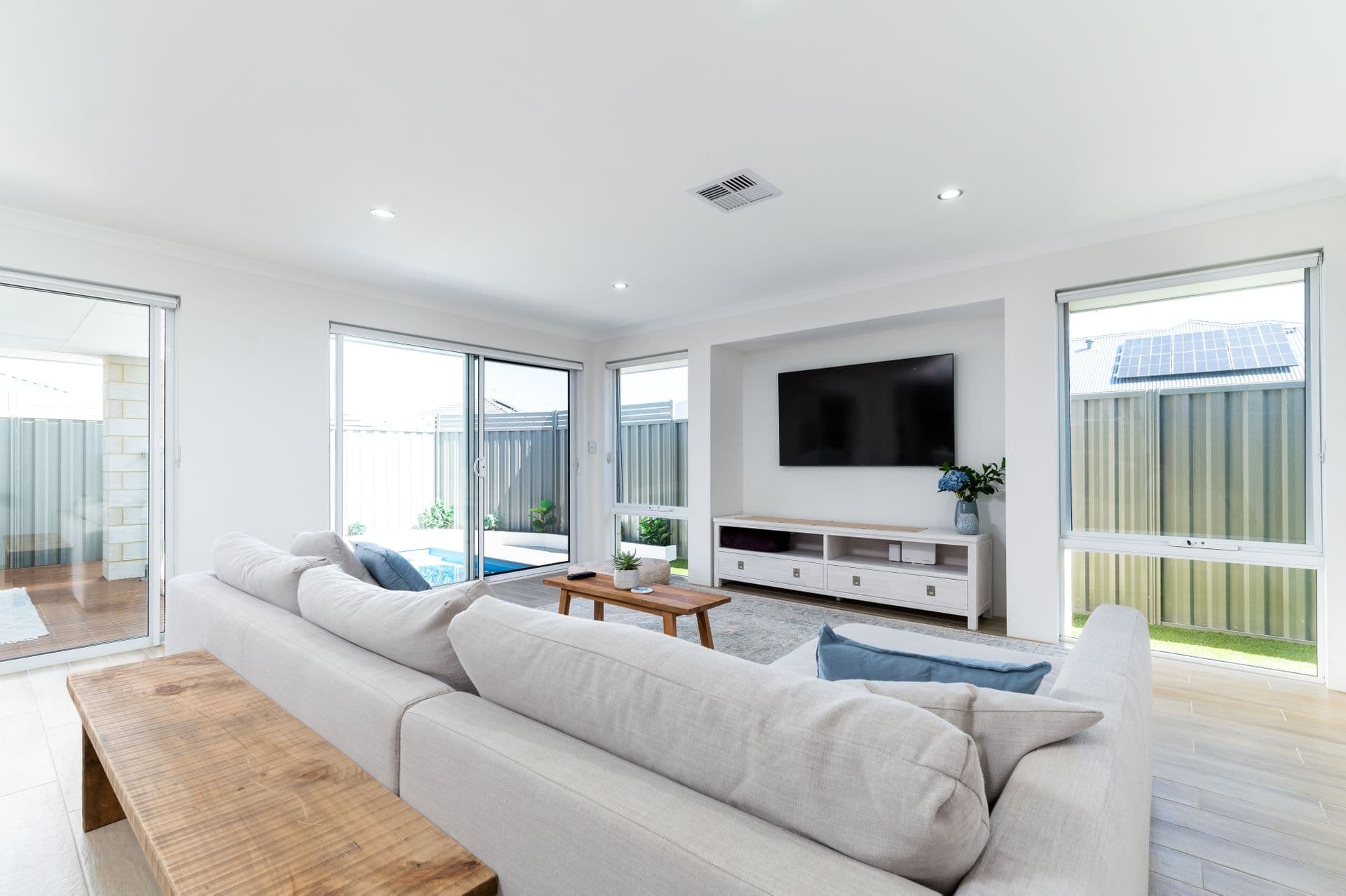 71 Isabelline Terrace, Eglinton, WA, 6034, Alkimos - Thumbnail 4