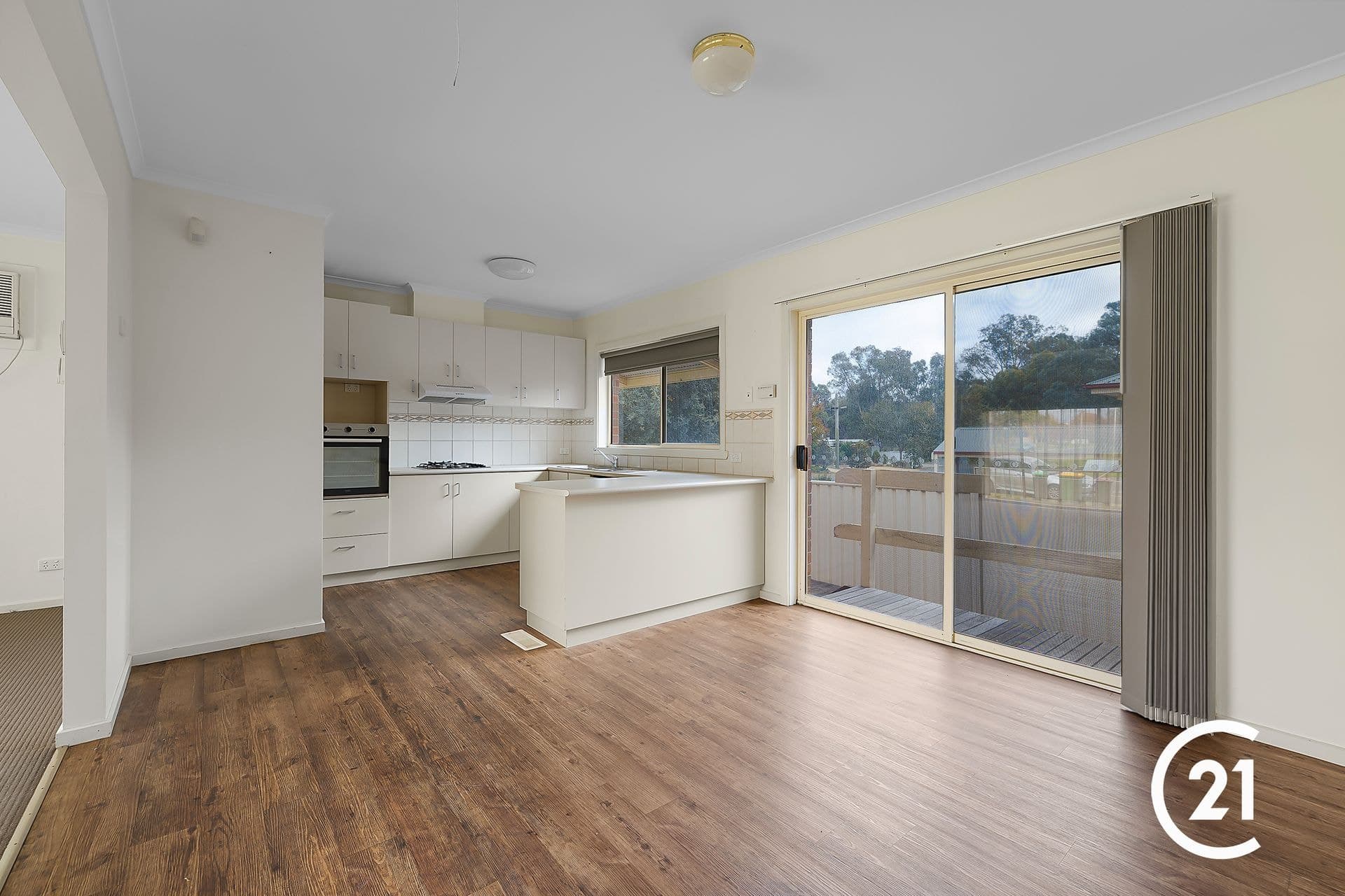 118 Pakenham Street, Echuca, VIC, 3564, Echuca - Thumbnail 2