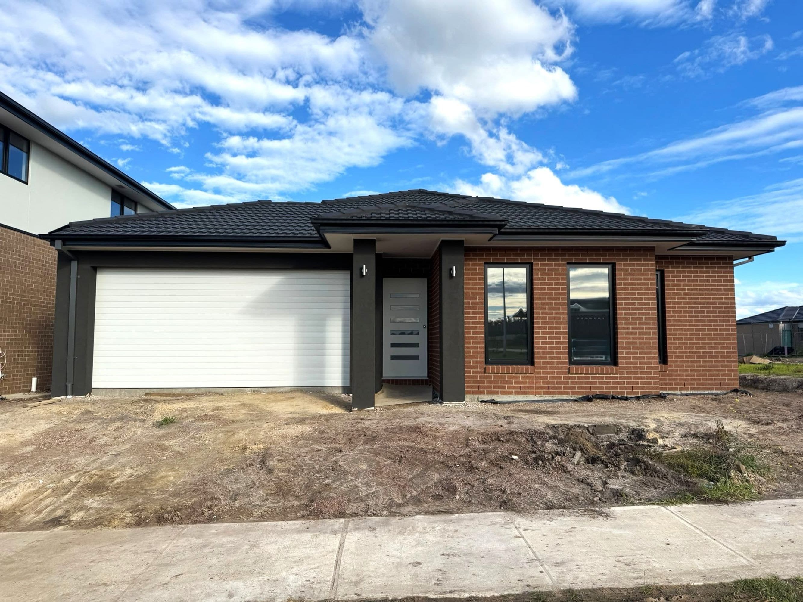 83 Goldfields Boulevard, Clyde North - Image 1