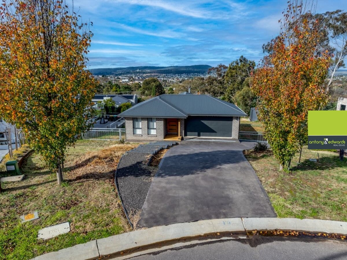 10 Goorawin Place, Goulburn NSW 2580, Goulburn - Thumbnail 2