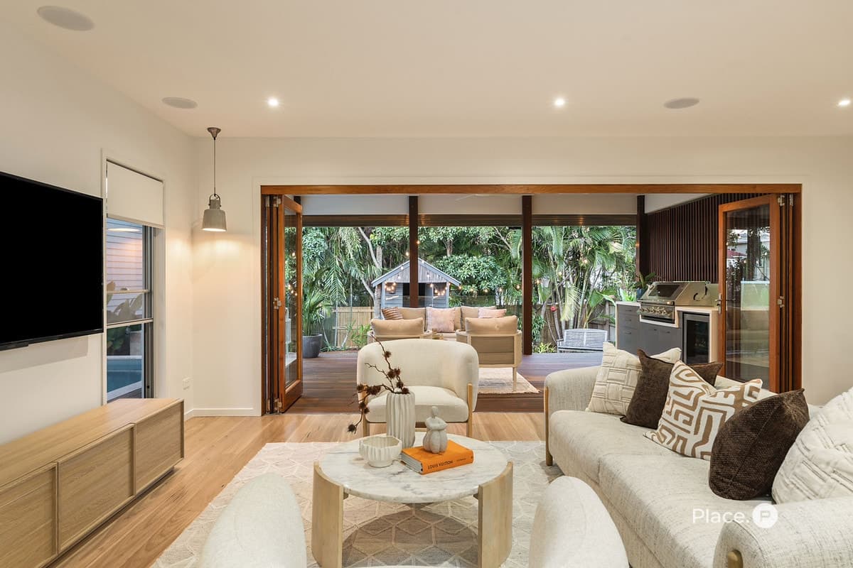 72 Smallman Street, Bulimba - Thumbnail 7
