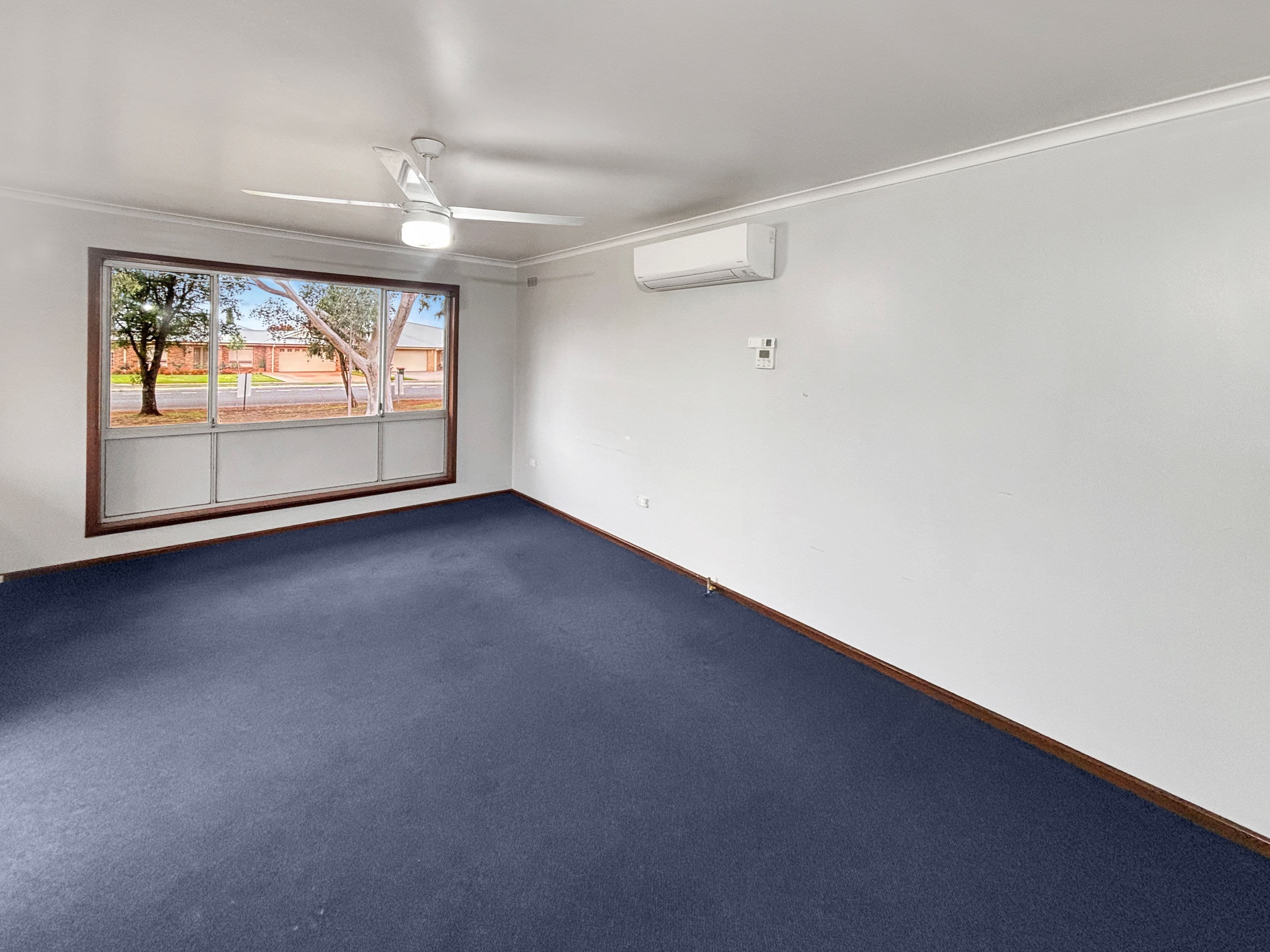 60 Clifton Boulevard, Griffith NSW 2680, Griffith - Thumbnail 4