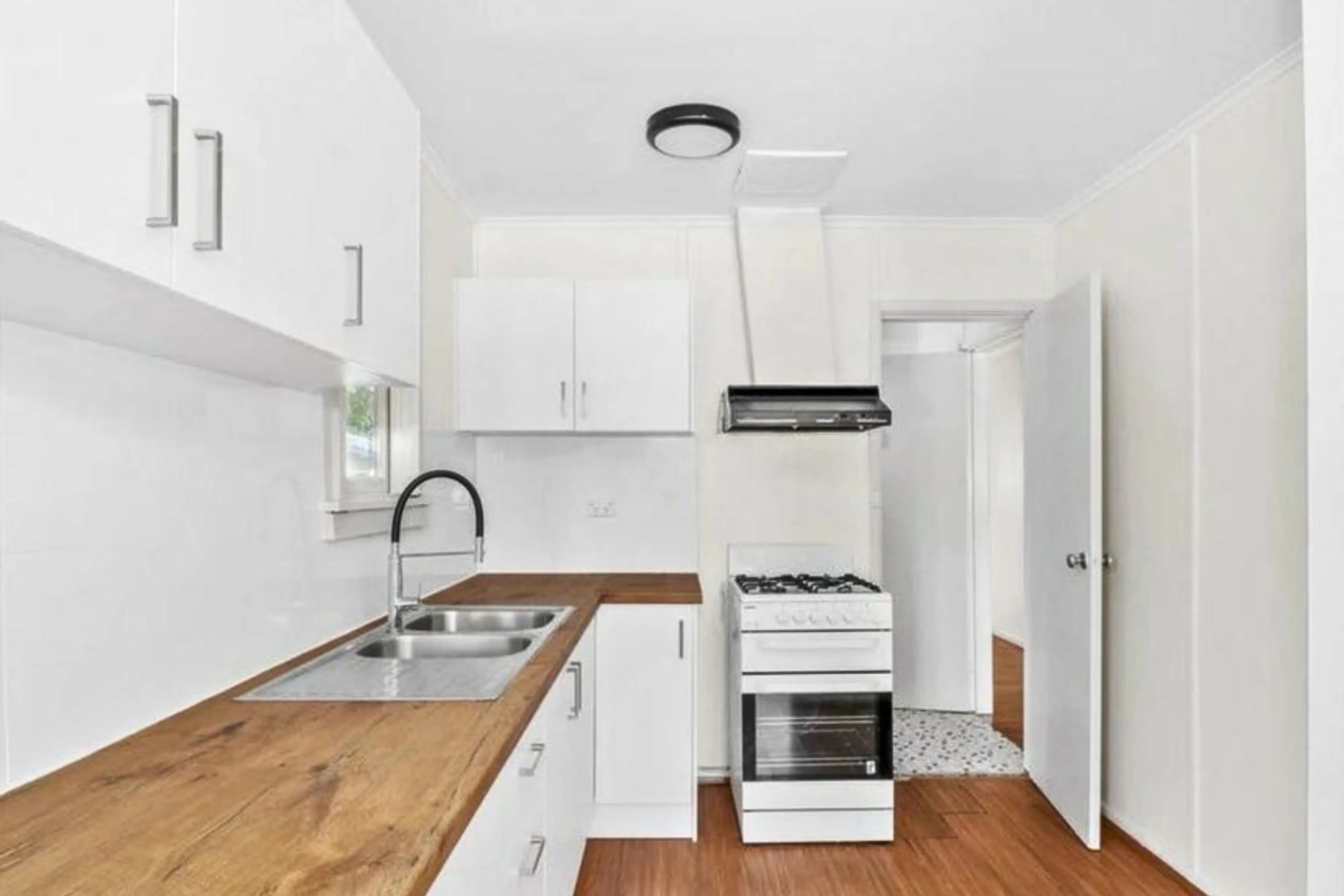 9 & 9A Banaro Avenue, Whalan NSW 2770, Whalan - Thumbnail 2
