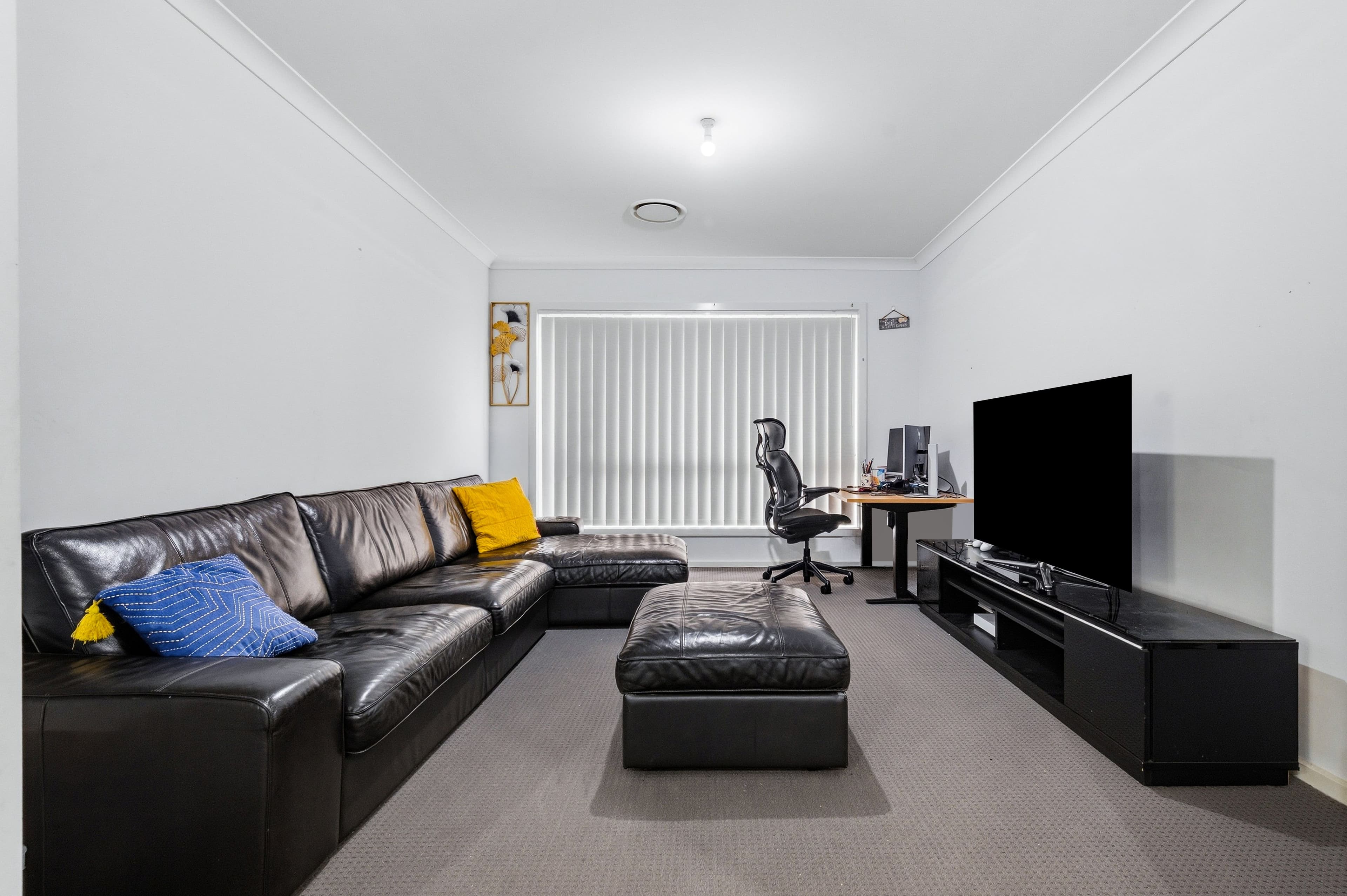 27 Leggett Street, Spring Farm NSW 2570, Spring Farm - Thumbnail 2