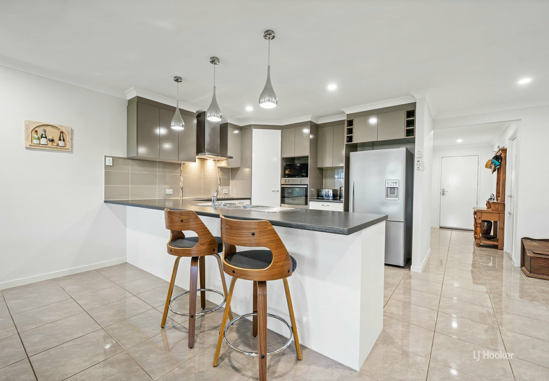48 Settlers Rise, Woolmar, Woolmar - Thumbnail 4