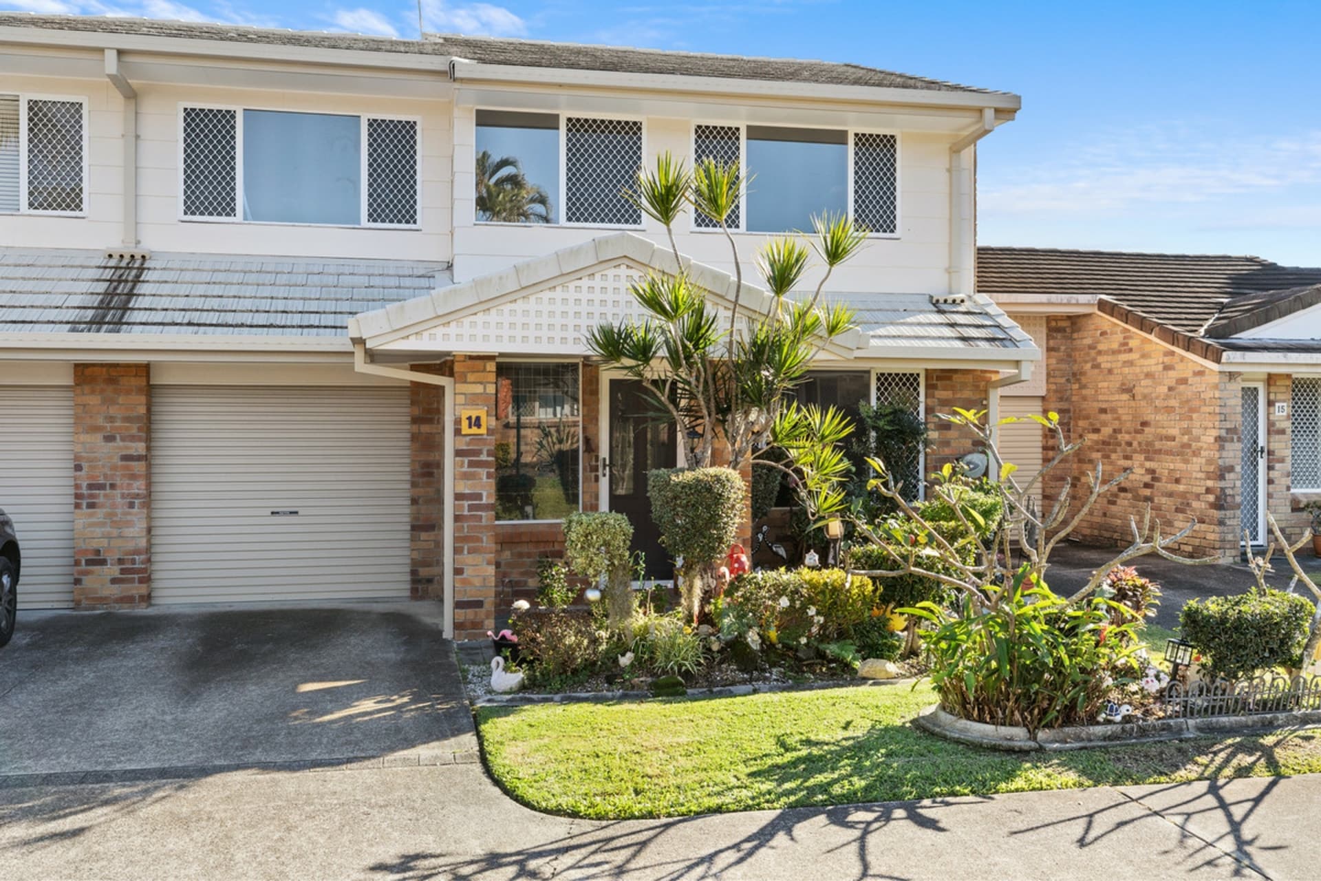 14/33 Edmund Rice Drive, Southport, Southport - Image 1