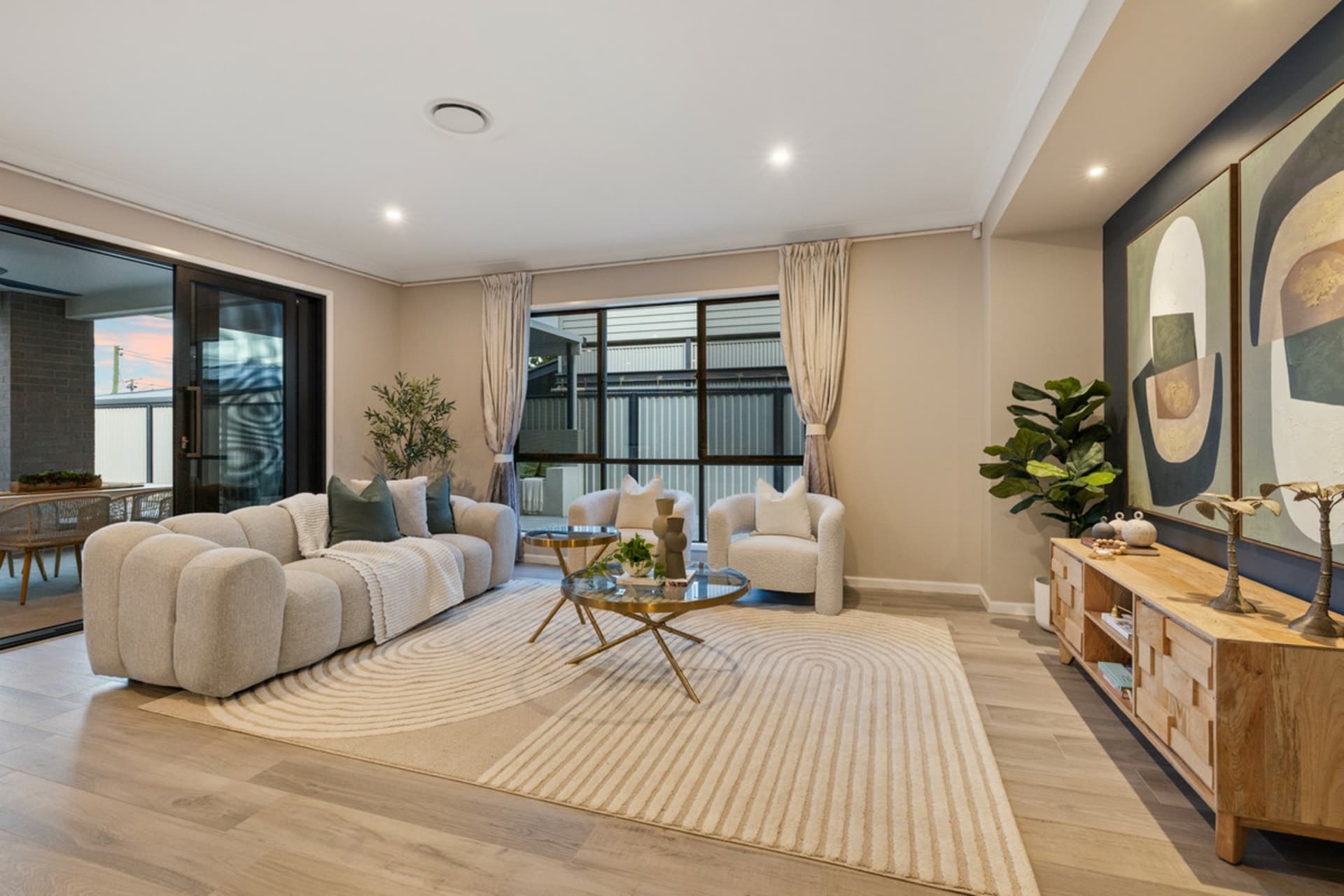 15 Moore Street, Victoria Point, Victoria Point - Thumbnail 7