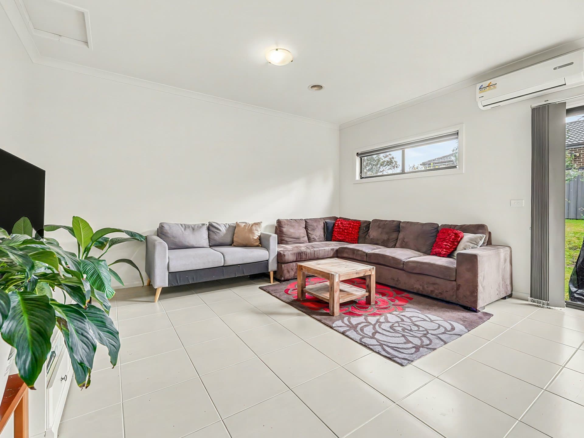 77 Havana Parade, Pakenham, Pakenham - Thumbnail 3